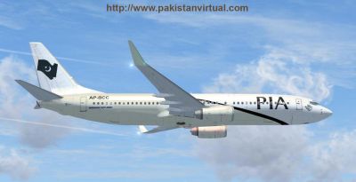 PIA Boeing 737-800 Old Livery in flight.