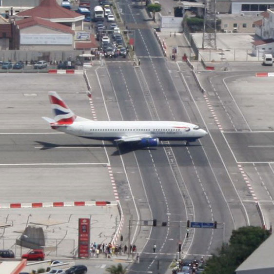 the-most-dangerous-airports-gibraltar-mi