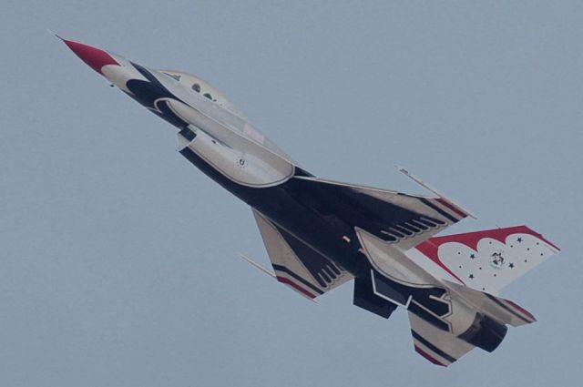 Six-goin' verticle!. From the Aircraft and Aviation gallery.