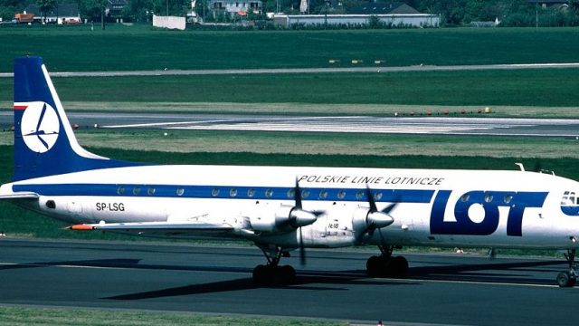 Screenshot 1 — LOT Polish Airlines Ilyushin IL 18