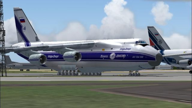 Screenshot 1 — Volga Dnepr AN124-100
