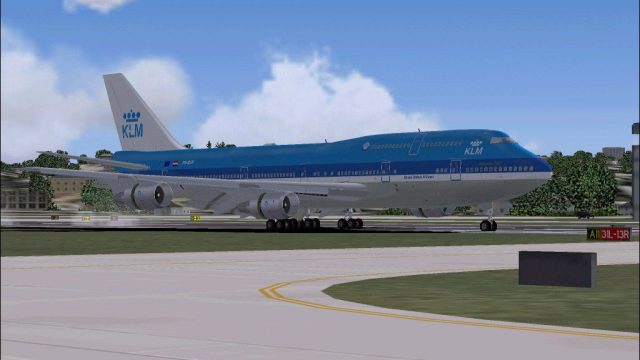 Screenshot 1 — KLM Boeing 747-206B