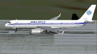 Screenshot 1 — Dalavia Tupolev Tu-204-120