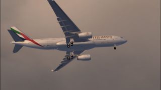 Screenshot 6 — Emirates Airbus A330-200 E6-EAS