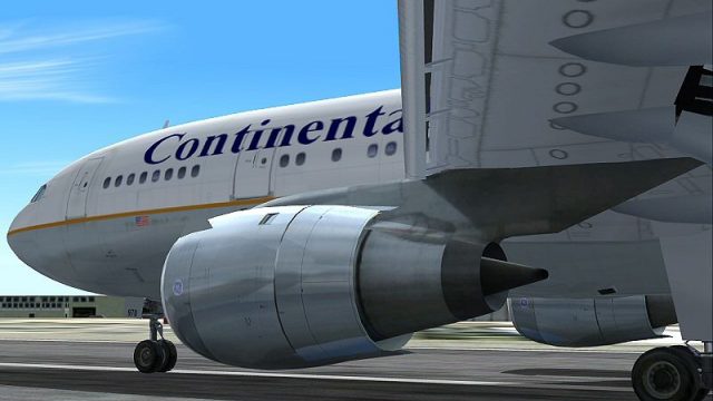 Screenshot 1 — Continental Airbus A300B4-200 Textures only