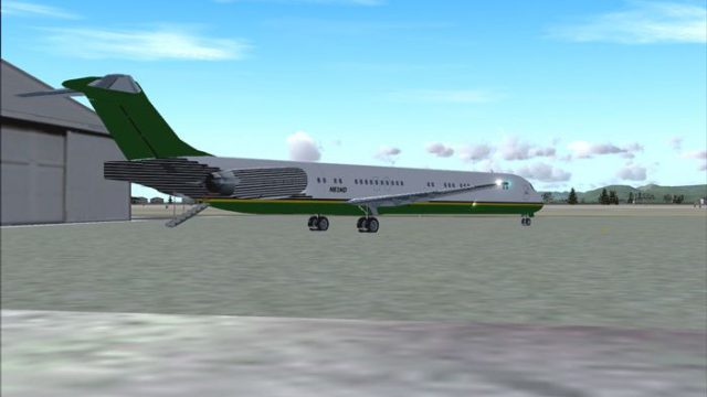 Screenshot 1 — Private MD-83