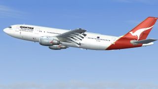 Screenshot 1 — Qantas Airbus A300B4-200