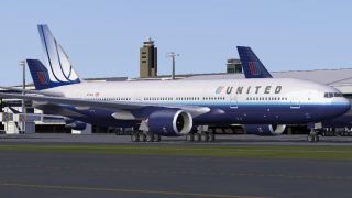 Screenshot 1 — United Airlines Boeing 777-200 Repaints