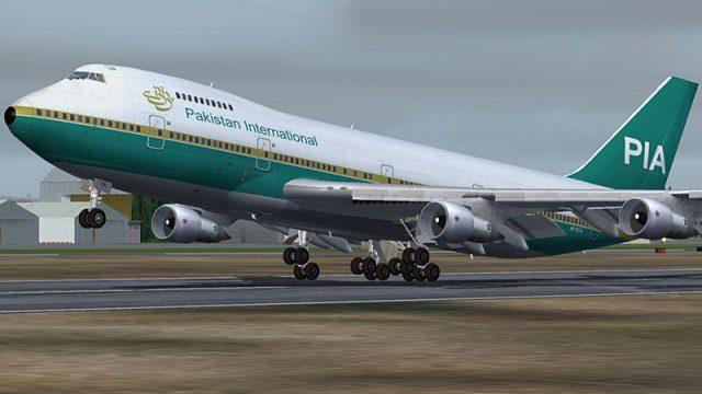 Screenshot 1 — PIA Boeing 747-200 AP-BCN