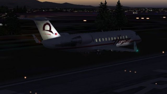 Screenshot 1 — Horizon Air CRJ-200 N612QX Night Textures