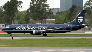 Screenshot 2 — Alaska Air Boeing 737-700 N774AS