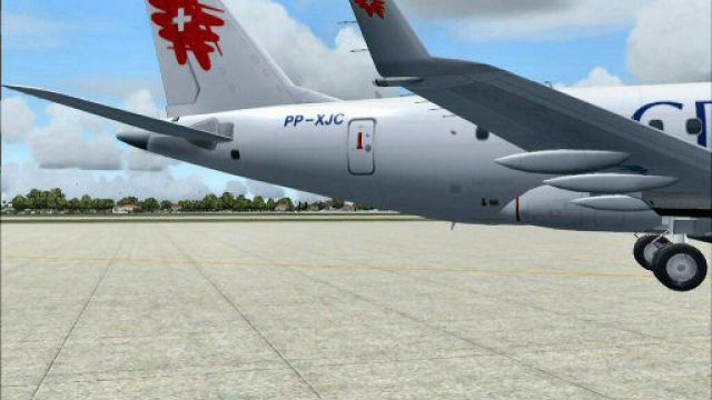 Screenshot 1 — Crossair Embraer 170 PP-XJC