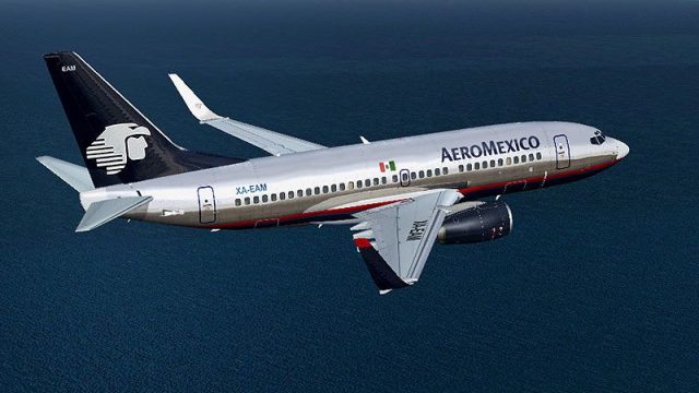 Screenshot 1 — Kittyhawk Aeromexico Boeing 737-700