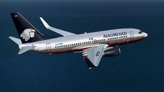 Screenshot 1 — Kittyhawk Aeromexico Boeing 737-700