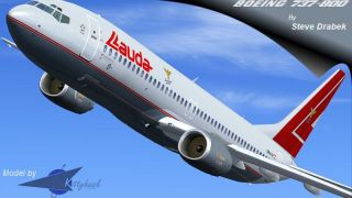Screenshot 1 — Lauda Air Boeing 737-800