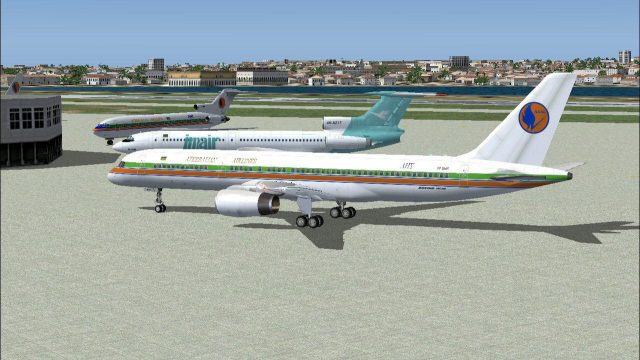 Screenshot 1 — Azal Azerbaijan Airlines 757-22L