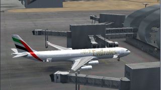 Screenshot 1 — Emirates Airbus A340-300 CFM