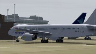 Screenshot 1 — Astraeus Boeing 757-200 G-STRZ