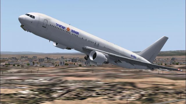 Screenshot 1 — Israir Boeing 767-300ER 4X-EBJ