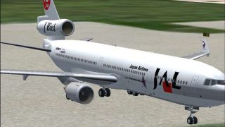 Screenshot 1 — JAL McDonnell Douglas MD-11 JA8587