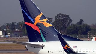 Screenshot 1 — Aloha Air Boeing 737-700