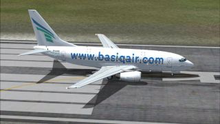 Screenshot 2 — Basiq Air Boeing 737-700 PH-XRE