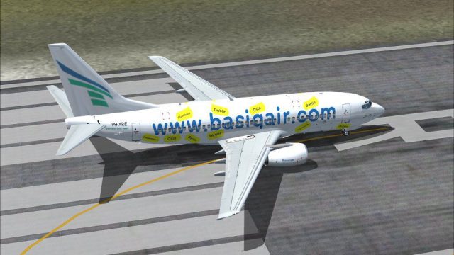 Screenshot 1 — Basiq Air Boeing 737-700 PH-XRE