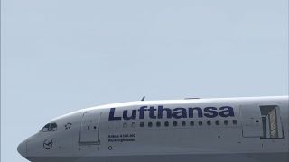 Screenshot 6 — Lufthansa Airbus A340-311 D-AIGB