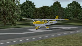 Screenshot 4 — Yellow And White Cessna 152