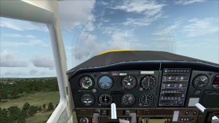 Screenshot 12 — Yellow And White Cessna 152