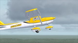 Screenshot 20 — Yellow And White Cessna 152