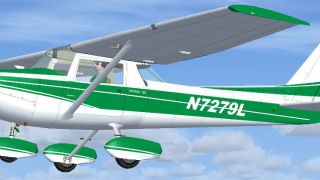 Screenshot 3 — Green And White Cessna 152