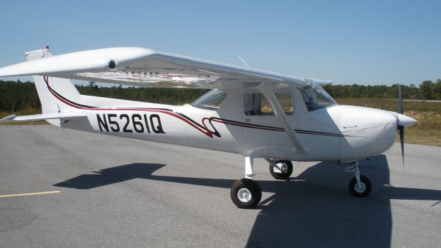Screenshot 1 — Just Flight Cessna 150 Repaint