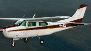 Screenshot 13 — Carenado Cessna Centurion CT210M Mega Repaint Pack
