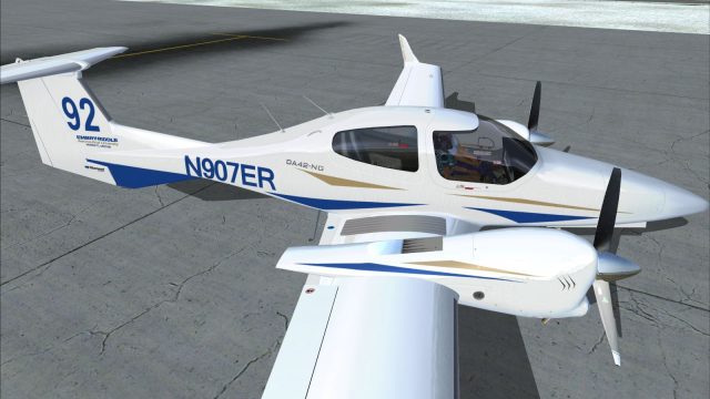 Screenshot 1 — Embry-Riddle University DA42 Twin Star