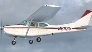 Screenshot 1 — Cessna C182RGII N6113V