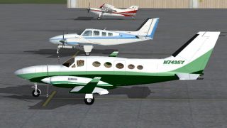 Screenshot 2 — Green/White Cessna 414 Chancellor