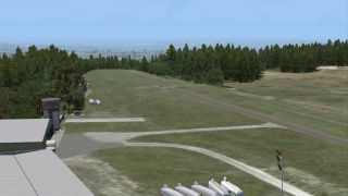 Screenshot 5 — Hetzleser Berg Airfield Scenery
