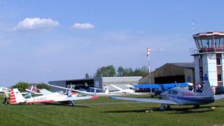 Screenshot 10 — Hetzleser Berg Airfield Scenery