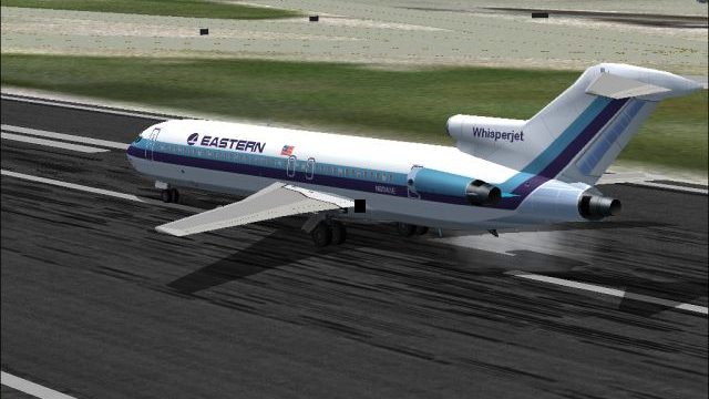 Screenshot 1 — EAL Boeing 727-200 1970 White Livery
