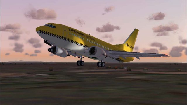 Screenshot 1 — Hapag-Lloyd Express Boeing 737-500