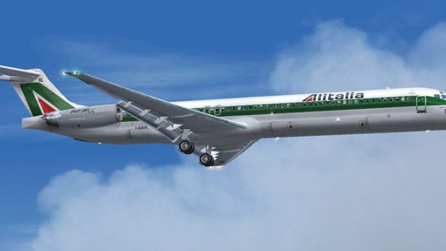 Screenshot 1 — Alitalia McDonnell Douglas MD-82 I-DAVL