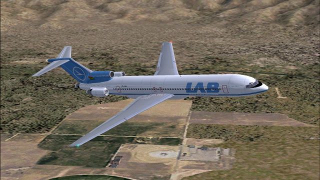 Screenshot 1 — LAB Boeing 727-200 CP1366