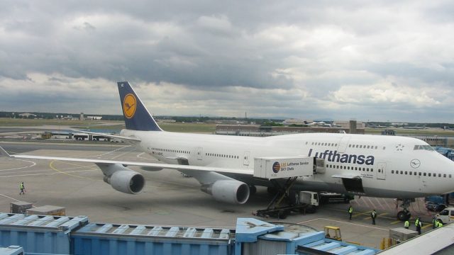Screenshot 1 — Lufthansa Boeing 747-400 D-ABTJ