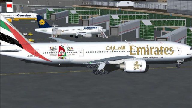Screenshot 1 — Emirates Boeing 777-200ER