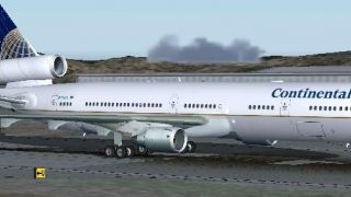 Screenshot 1 — Continental Airlines MD-11