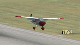 Screenshot 1 — Piper Tri Pacer PA22 D-EHMU