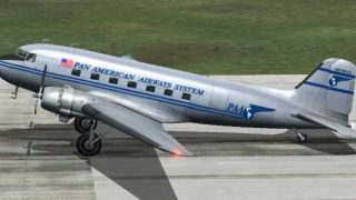 Screenshot 1 — Pan Am Douglas DC-3