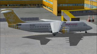 Screenshot 1 — Malmö Aviation RJ100. Textures only