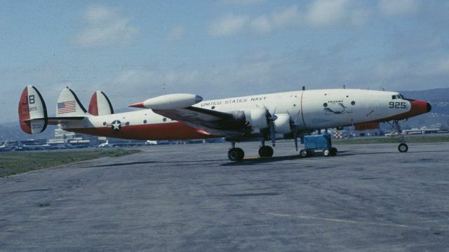 Screenshot 1 — OASU Lockheed Super Constellation NC-121K